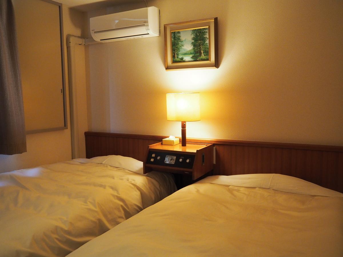 Hotel Okaya Сиодзири Экстерьер фото